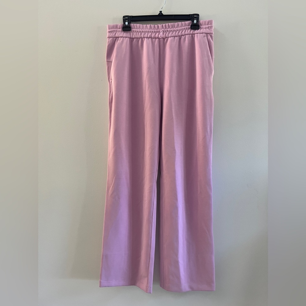 NWOT LULULEMON Softstreme High Rise Pants Size 10, Pink